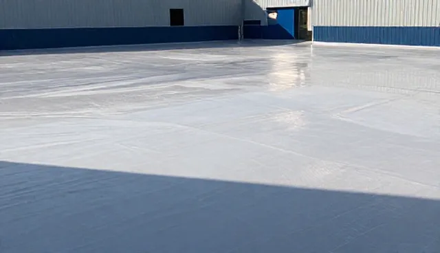 防水材料施工规范：基层处理与工艺选择的误区分析